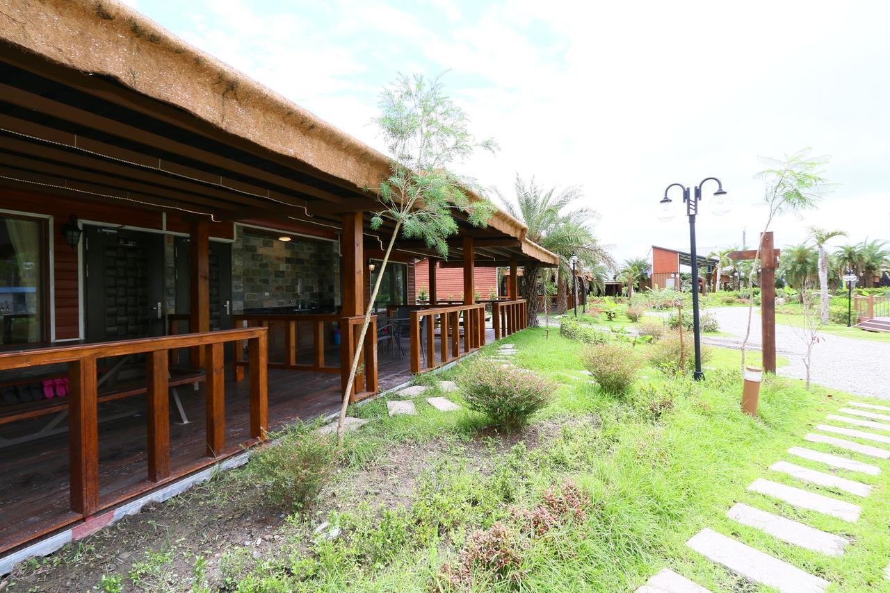 Ruisui Palm Lakes B&B Buitenkant foto