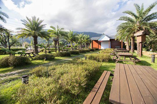 Ruisui Palm Lakes B&B Buitenkant foto